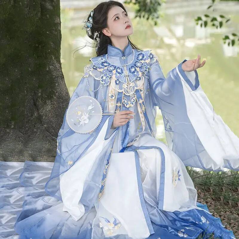 Двойной месяц [Лан Цзинь Луо]  – обзор и цена Embroidery Knit