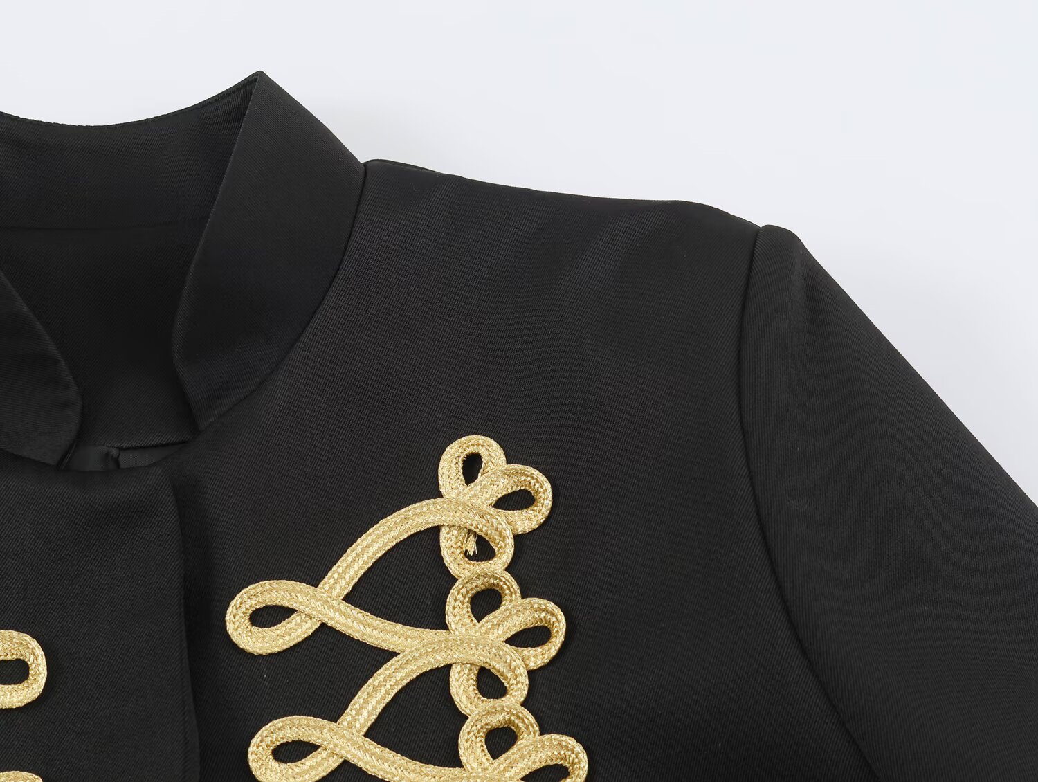 Женский укороченный пиджак BSA – обзор и цена Embroidery Gold